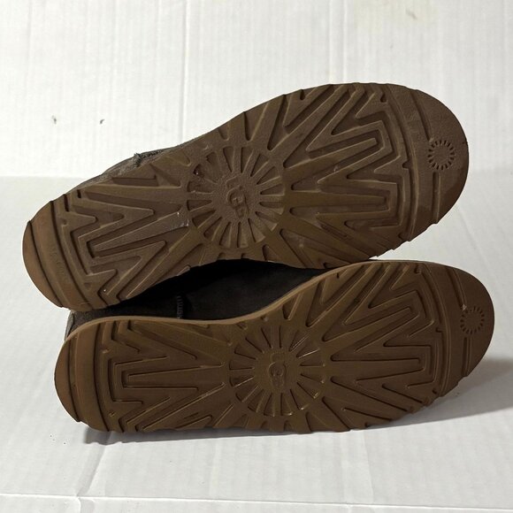 UGG Classic Femme Mini Snow Boots - Picture 5 of 8